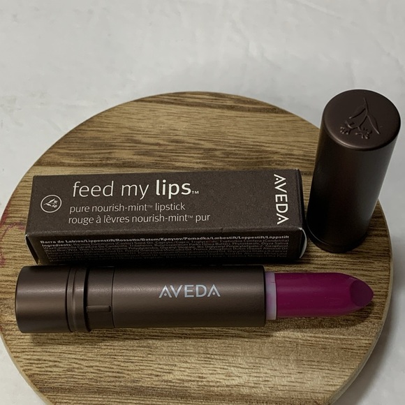 AVEDA Vegan Lipstick Feed My Lips Color Passion Fruit New - Picture 2 of 10